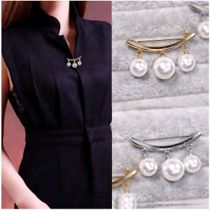 Elegant Pearl Pin Brooch Gold