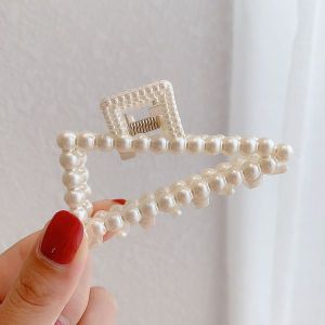 NEW PEARL BACK HEAD HAIR CLIP - HOLLOW TRIANGLE